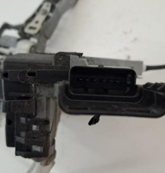 Serrure arriere gauche PEUGEOT 5008 1