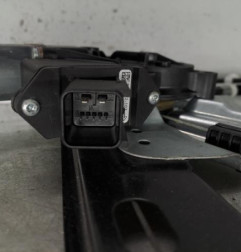 Leve vitre electrique avant droit OPEL ZAFIRA TOURER C Photo n°3