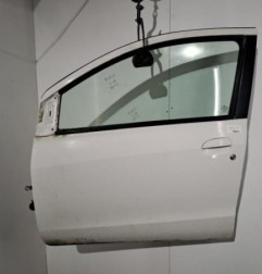 Porte avant gauche DAIHATSU CUORE 3 Photo n°1