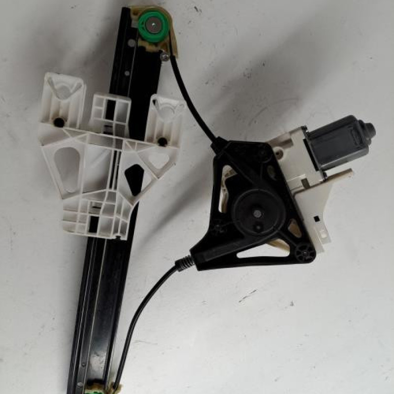 Leve vitre electrique arriere droit AUDI A1 1