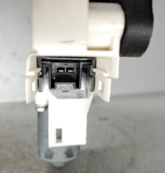 Leve vitre electrique arriere droit AUDI A1 1 Photo n°3