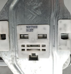 Leve vitre electrique avant droit PEUGEOT PARTNER 2 Photo n°3