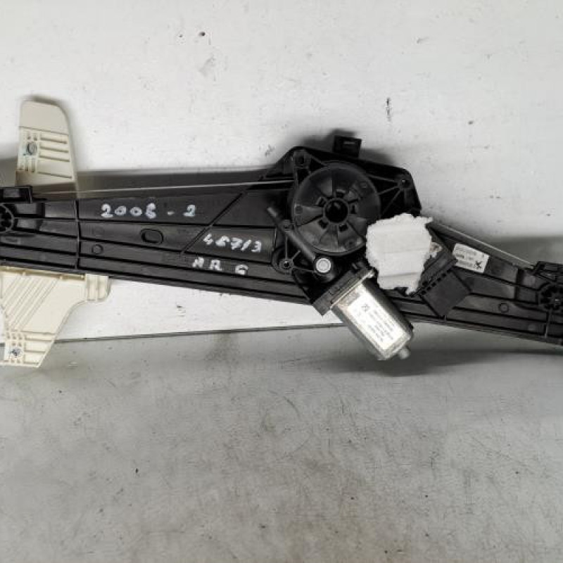 Leve vitre electrique arriere gauche PEUGEOT 3008 2