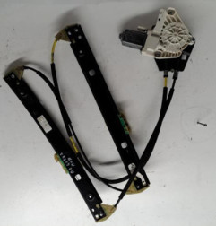 Leve vitre electrique avant droit AUDI A1 1 Photo n°1