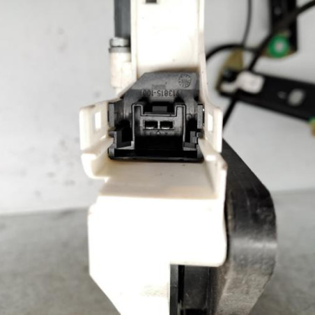 Leve vitre electrique avant droit AUDI A1 1