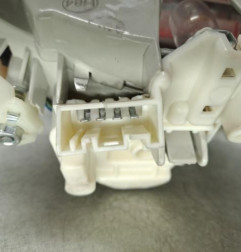 Feu arriere secondaire gauche (feux) BMW SERIE 3 E91 Photo n°3