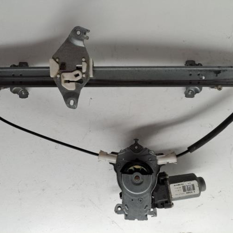Leve vitre electrique avant droit NISSAN NOTE 1