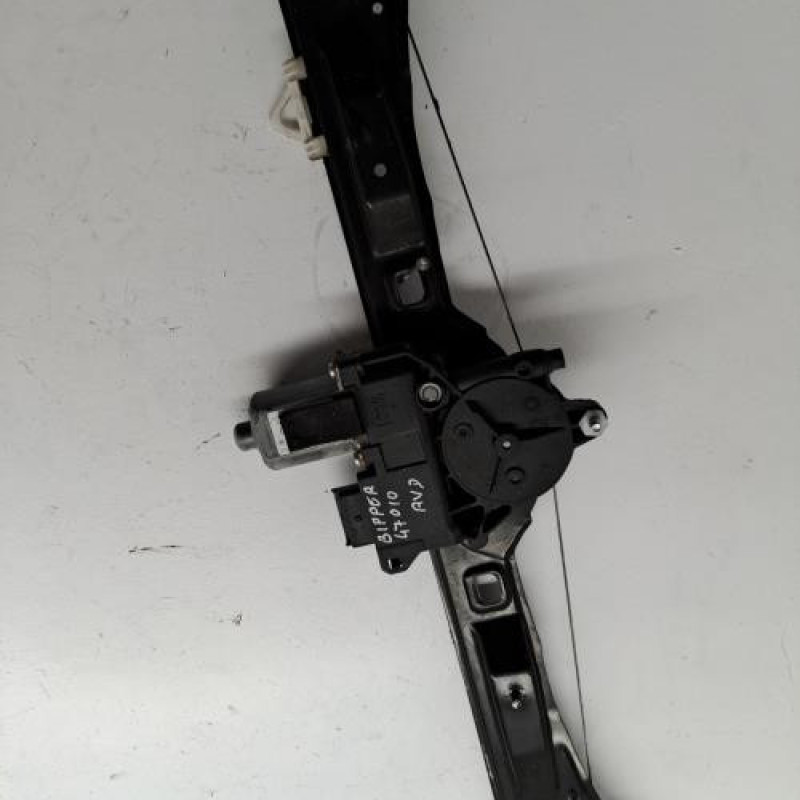 Leve vitre electrique avant droit PEUGEOT BIPPER