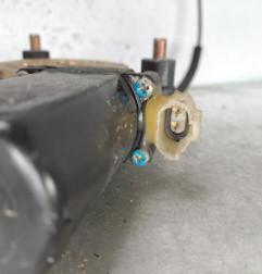 Leve vitre electrique avant gauche HYUNDAI COUPE 2 Photo n°3