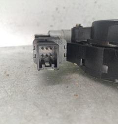 Leve vitre electrique avant droit MAZDA 3 1 Photo n°3