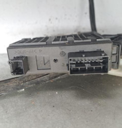 Leve vitre electrique avant gauche CITROEN C4 PICASSO 1 Photo n°3