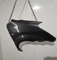 Aile avant droit TOYOTA COROLLA VERSO 2