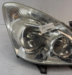 Optique avant principal droit (feux)(phare) TOYOTA COROLLA VERSO 2 Photo n°1