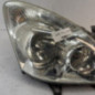 Optique avant principal droit (feux)(phare) TOYOTA COROLLA VERSO 2