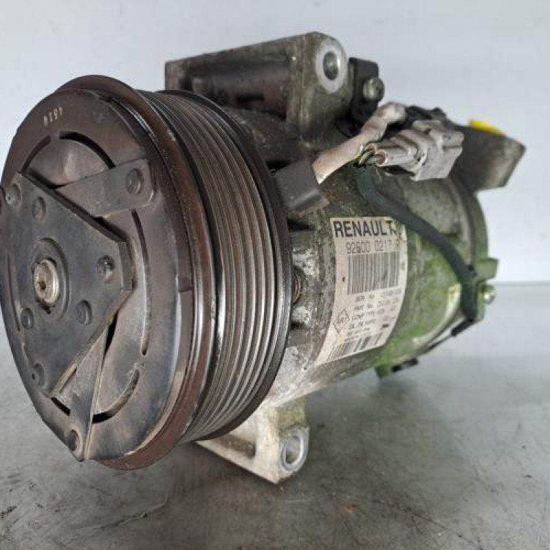 Compresseur clim RENAULT CLIO 4