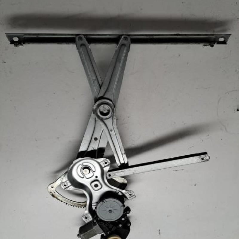 Leve vitre electrique avant droit TOYOTA VERSO