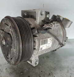 Compresseur clim RENAULT CLIO 4 Photo n°1