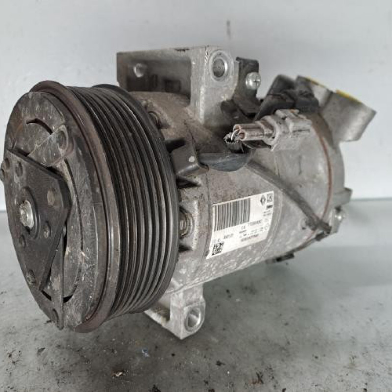 Compresseur clim RENAULT CLIO 4
