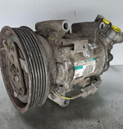 Compresseur clim NISSAN JUKE 1 Photo n°1