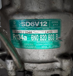 Compresseur clim VOLKSWAGEN POLO 3 Photo n°3