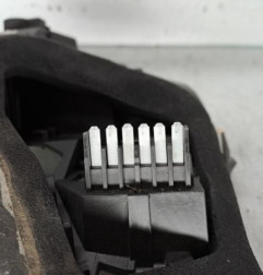 Platine feu arriere gauche OPEL ASTRA H Photo n°3