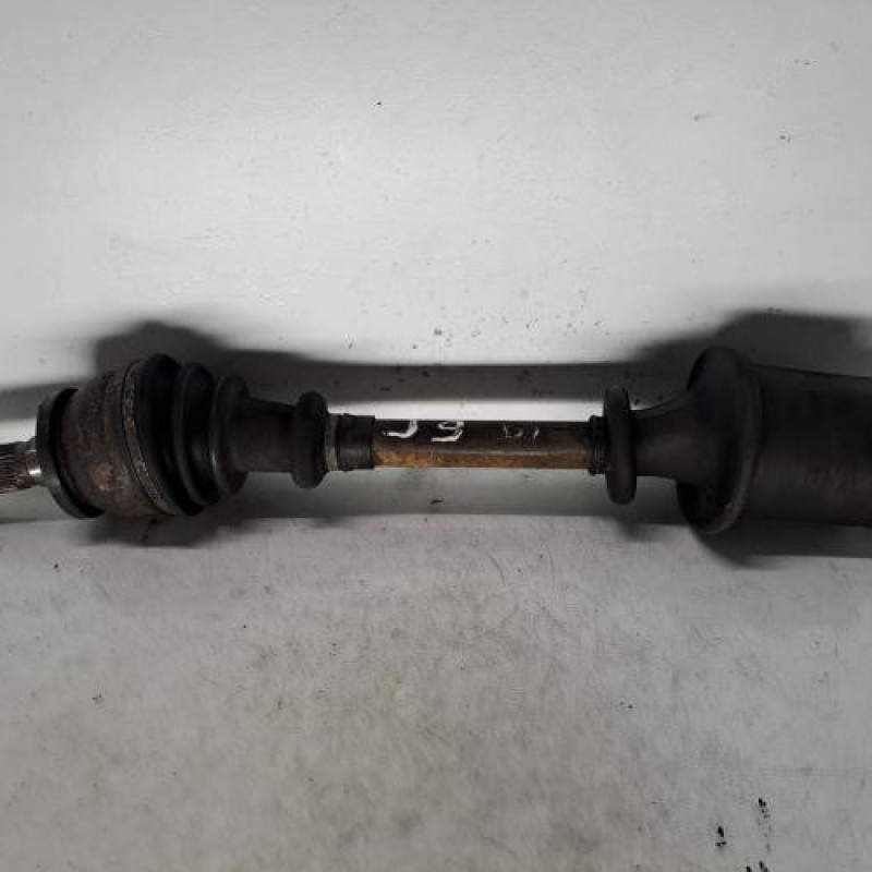 Cardan gauche (transmission) PEUGEOT J9