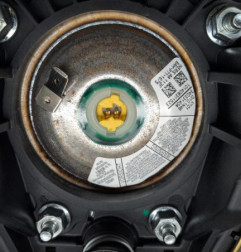 Air bag conducteur FORD FIESTA 6 Photo n°3