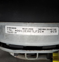 Air bag conducteur VOLKSWAGEN GOLF 5 Photo n°4