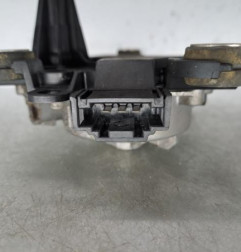 Moteur essuie glace arriere MERCEDES CLASSE A 176 Photo n°3
