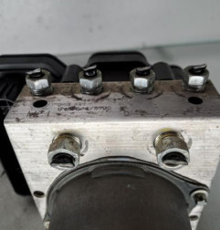 Bloc ABS (freins anti-blocage) TOYOTA C-HR 1 Photo n°3