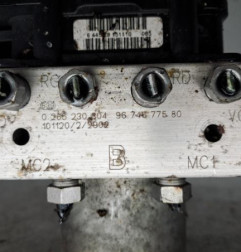 Bloc ABS (freins anti-blocage) PEUGEOT 3008 1 Photo n°3