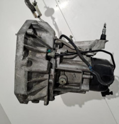 Boite de vitesses NISSAN MICRA 3 Photo n°1