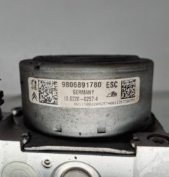 Bloc ABS (freins anti-blocage) CITROEN DS3 Photo n°4