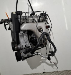 Moteur VOLKSWAGEN POLO 3 Photo n°1