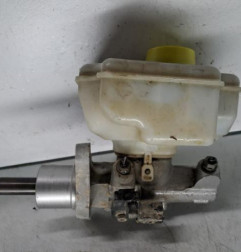 Maitre cylindre (freinage) VOLKSWAGEN CADDY 3 Photo n°1