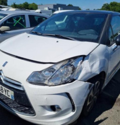 Attache ceinture arriere gauche CITROEN DS3 Photo n°6