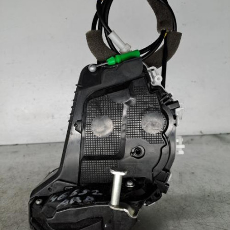 Serrure arriere droit TOYOTA YARIS 4 Photo n°1