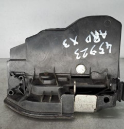 Serrure arriere droit BMW X3 E83 Photo n°1