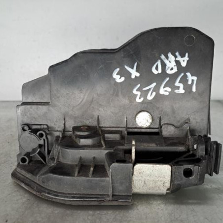 Serrure arriere droit BMW X3 E83 Photo n°1