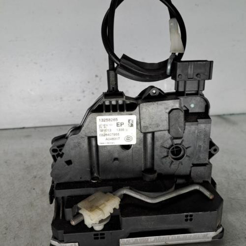 Serrure arriere gauche OPEL CORSA D