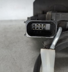 Serrure arriere gauche OPEL CORSA D Photo n°4