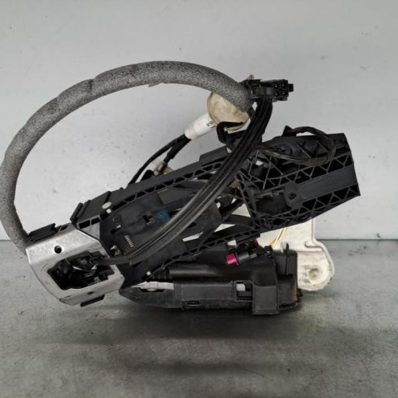 Serrure avant gauche VOLKSWAGEN GOLF 6