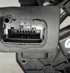 Serrure avant gauche VOLKSWAGEN GOLF 6 Photo n°4