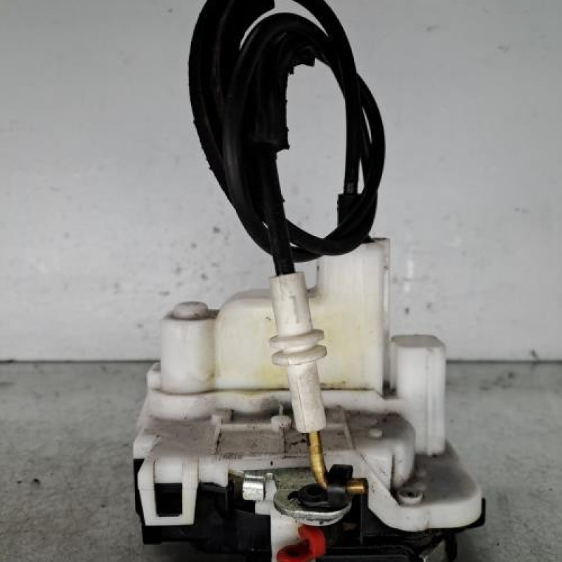 Serrure avant gauche FIAT 500 2