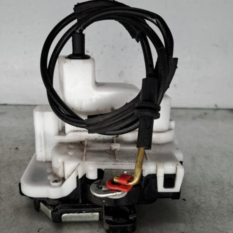 Serrure avant droit FIAT 500 2