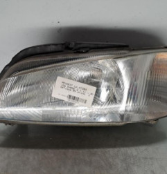 Optique avant principal gauche (feux)(phare) PEUGEOT 106 Photo n°1
