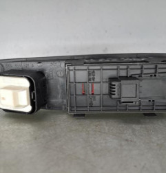 Interrupteur de leve vitre avant gauche AUDI A1 1