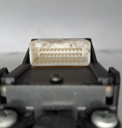 Interrupteur de leve vitre avant gauche TOYOTA COROLLA VERSO 2 Photo n°3