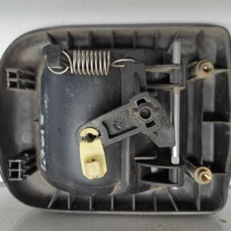 Poignee porte avant gauche RENAULT MASTER 2