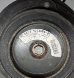 Compresseur clim BMW X1 E84 Photo n°4